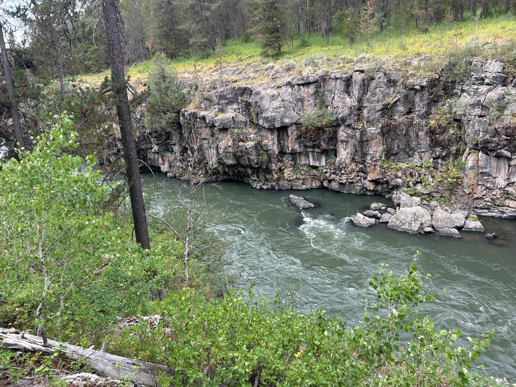 Basalt cliff walls above the Box Canyon stretch